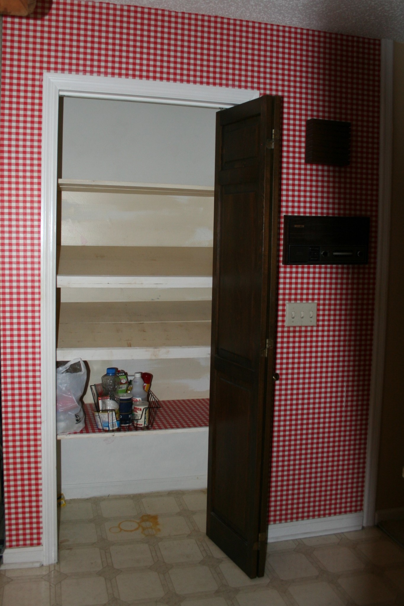 7080 Swift Road Greenbrier, TN 37073 - Photo 17 of 47 a view of water heater room