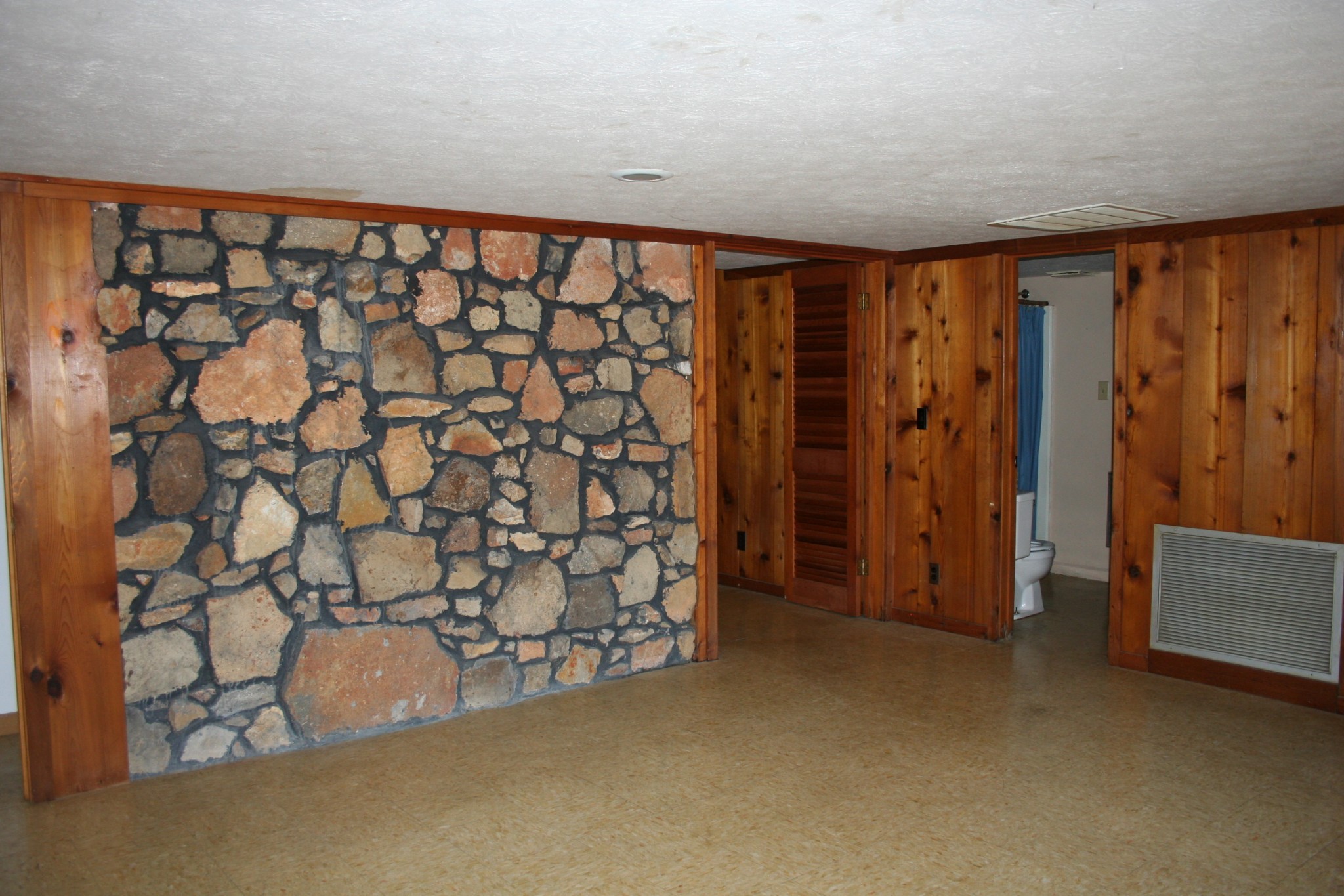 7080 Swift Road Greenbrier, TN 37073 - Photo 34 of 47 a view of an empty room with a window