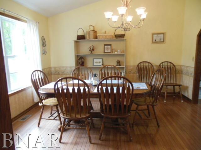 816 Kickapoo Drive Danvers, IL 61732 - Photo 3 of 30 Gallery Image 3