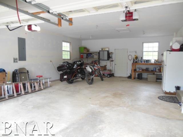 816 Kickapoo Drive Danvers, IL 61732 - Photo 27 of 30 Gallery Image 27