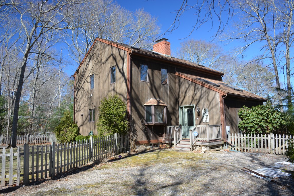 266 Long Pond Road Barnstable, MA 02648 - Photo 1 of 3 Gallery Image 1