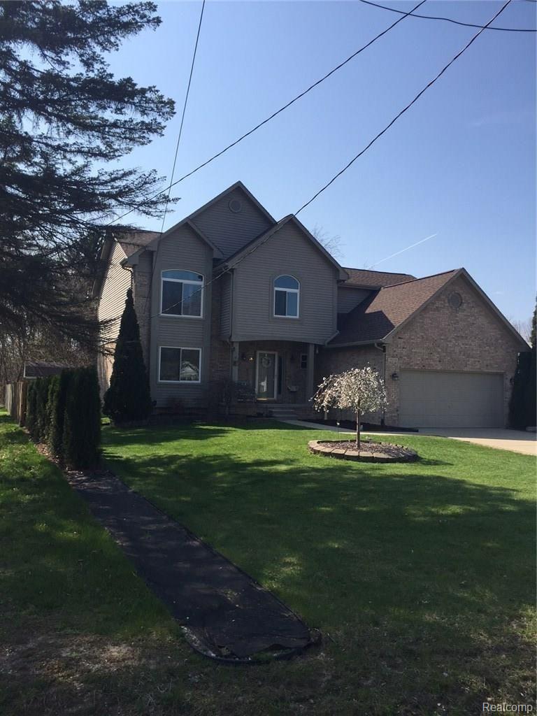 19238 Gudith Road Trenton, MI 48183 - Photo 1 of 97 IMG_3377.JPG