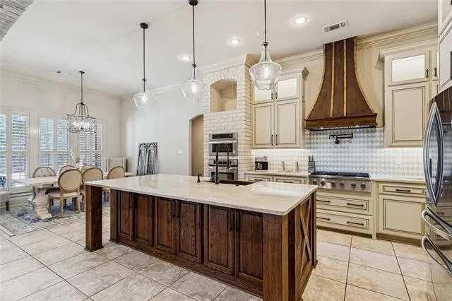 $725,000 | 749 South Corniche Du Lac, Covington, LA 70433