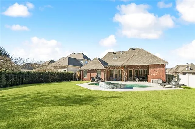 $725,000 | 749 South Corniche Du Lac, Covington, LA 70433