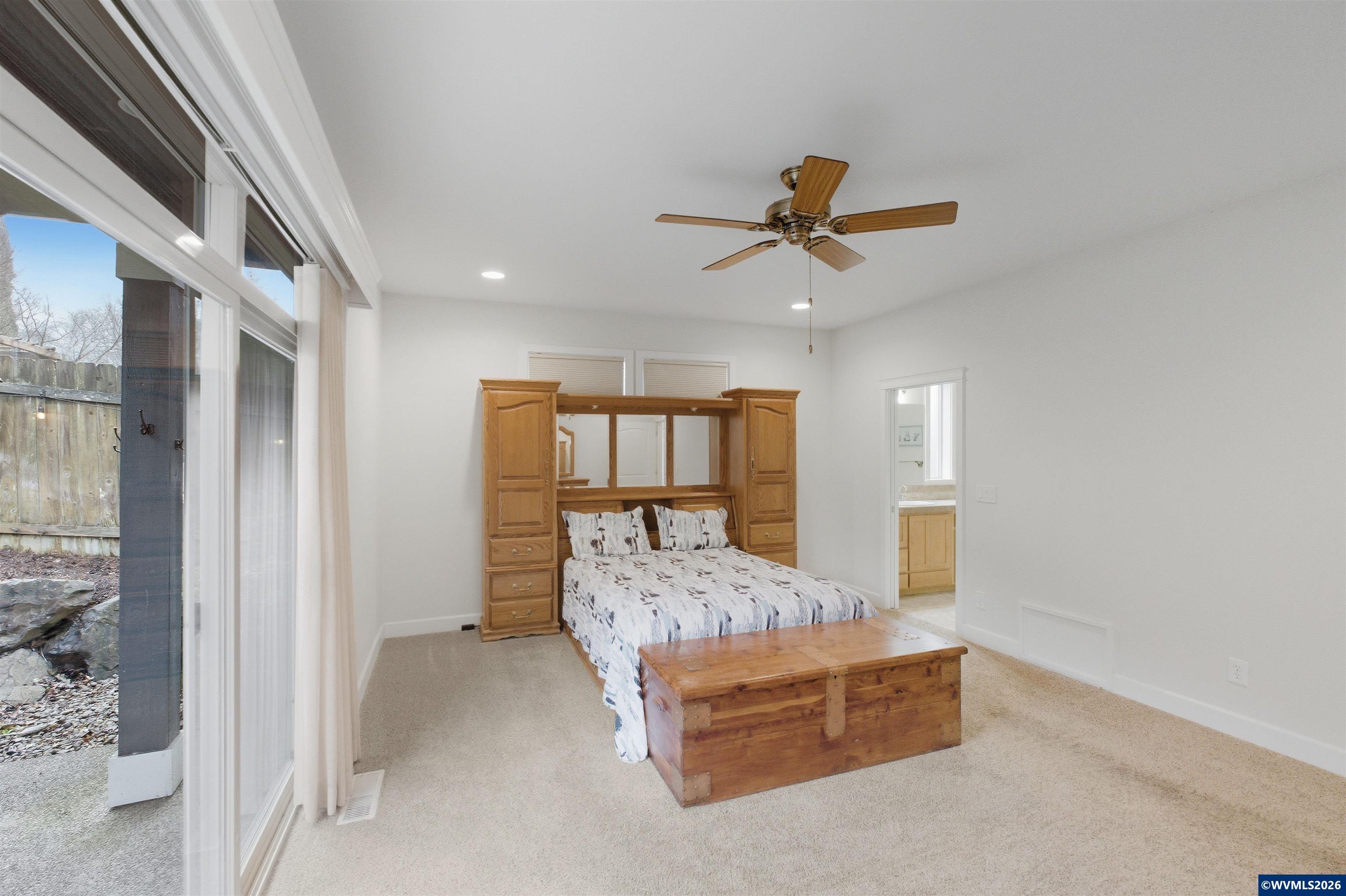 2697 Islander Avenue Northwest Salem, OR 97304 - Photo 23 of 50