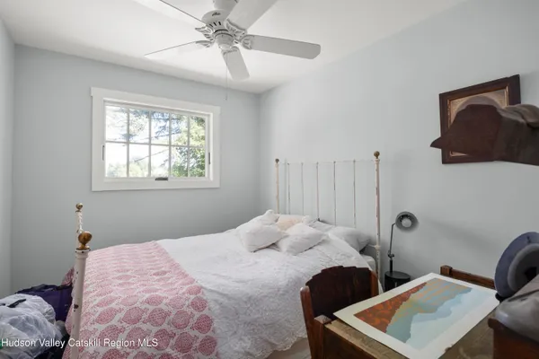 $3,850 | 718 Church Avenue, Germantown, NY 12526