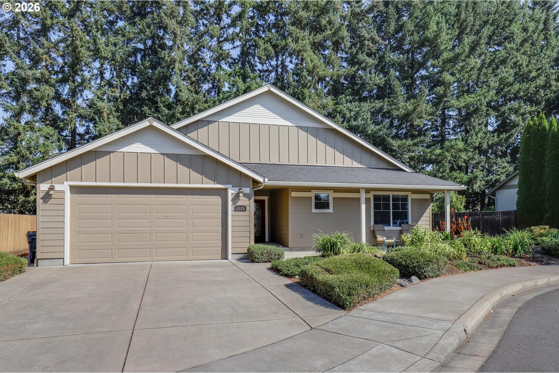 2279 Clear Vue Lane Springfield, OR 97477 - Photo 1 of 37 Gallery Image 1