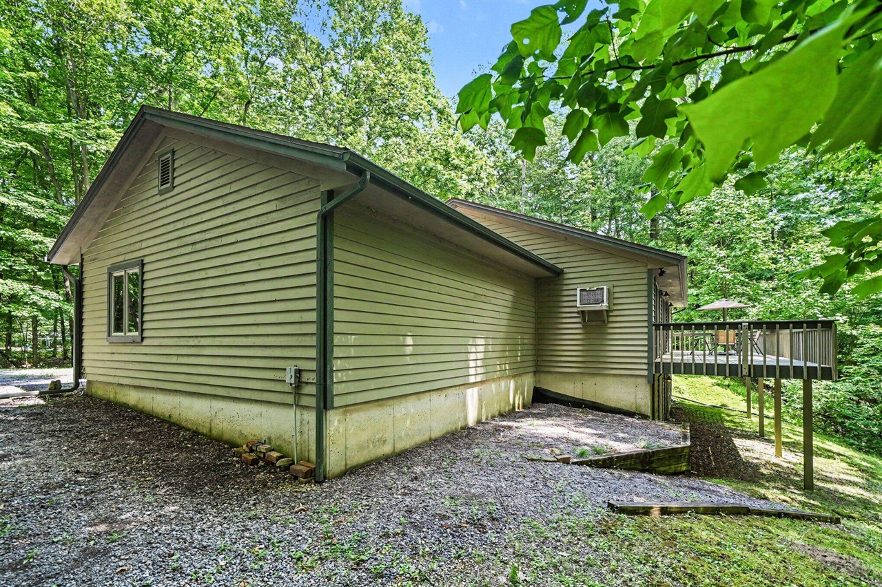 15283 Prairie Road Three Oaks, MI 49128 - Photo 24 of 31
