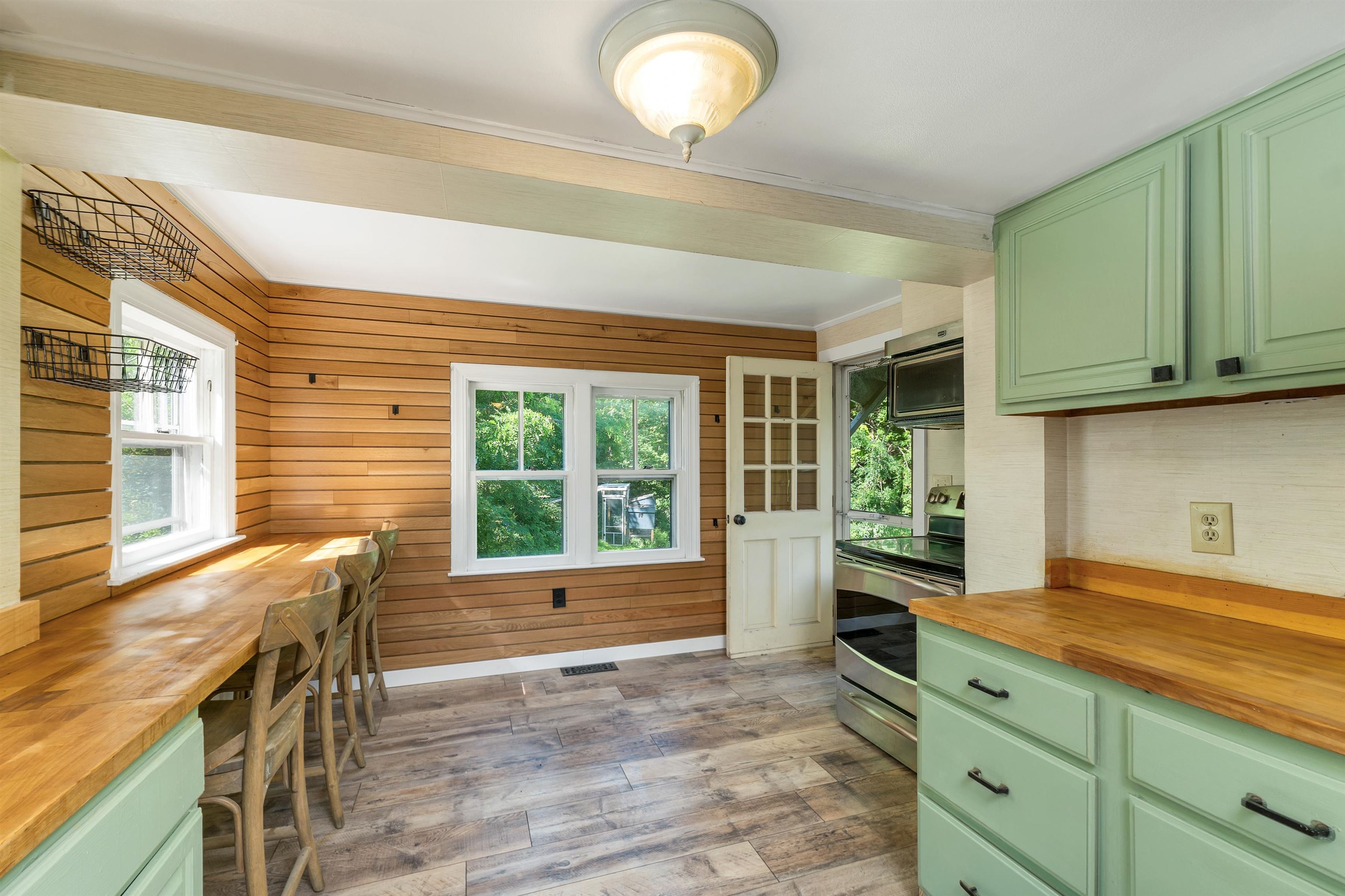 330 Hopkinton Road Concord, NH 03301 - Photo 5 of 42 Gallery Image 5