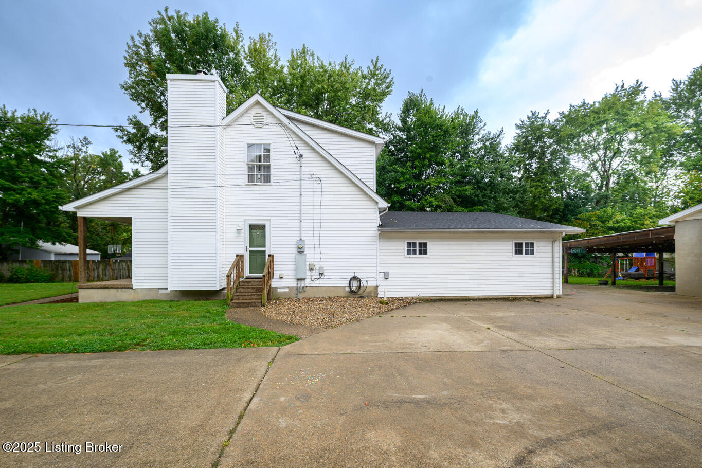 2107 Smith Road Fairdale, KY 40118 - Photo 71 of 72 Smith-70