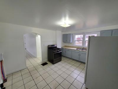 1426 Walnut Street Anderson, IN 46016 - Photo 7 of 17