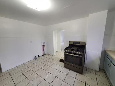 1426 Walnut Street Anderson, IN 46016 - Photo 8 of 17