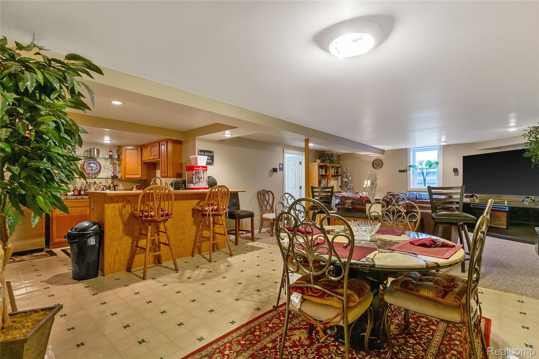 3657 Riverside Drive Canton, MI 48188 - Photo 37 of 50 IMG_2912.jpg