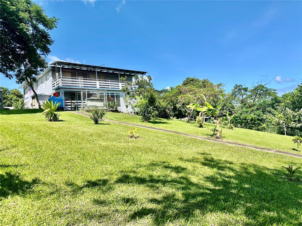 8 Calle 8 Final Rio Grande, PR 00745 - Photo 6 of 27