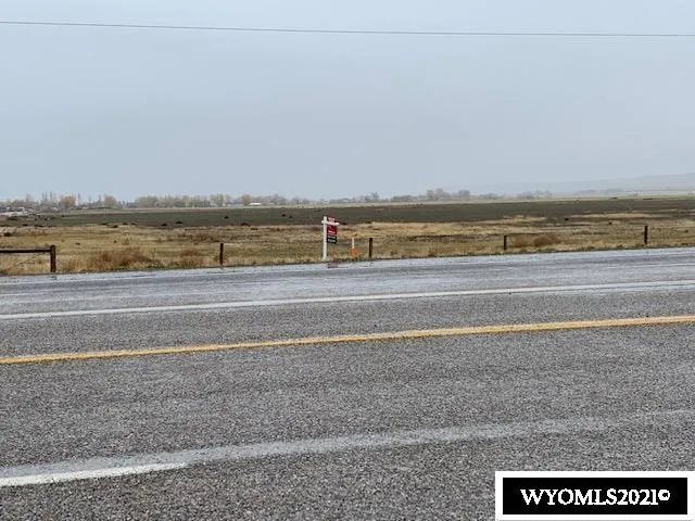 $129,000 | 16 E Highway, Worland, WY 82401
