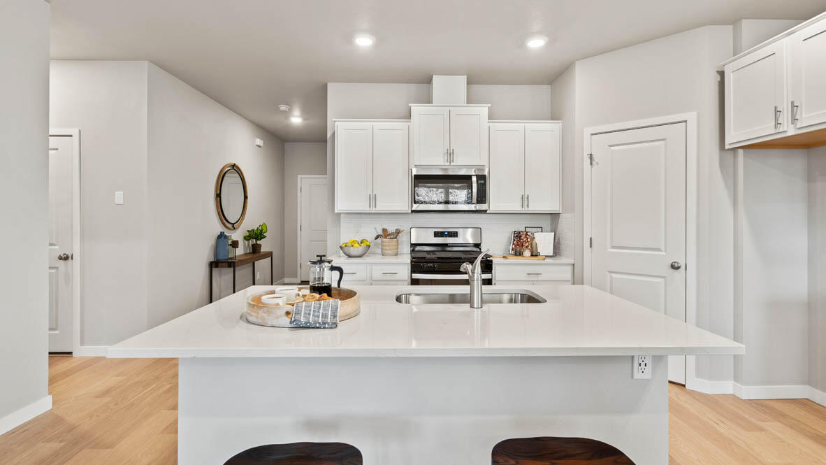 2729 Roberts Road, Unit 5 Medford, OR 97504 - Photo 12 of 35 Gallery Image 12