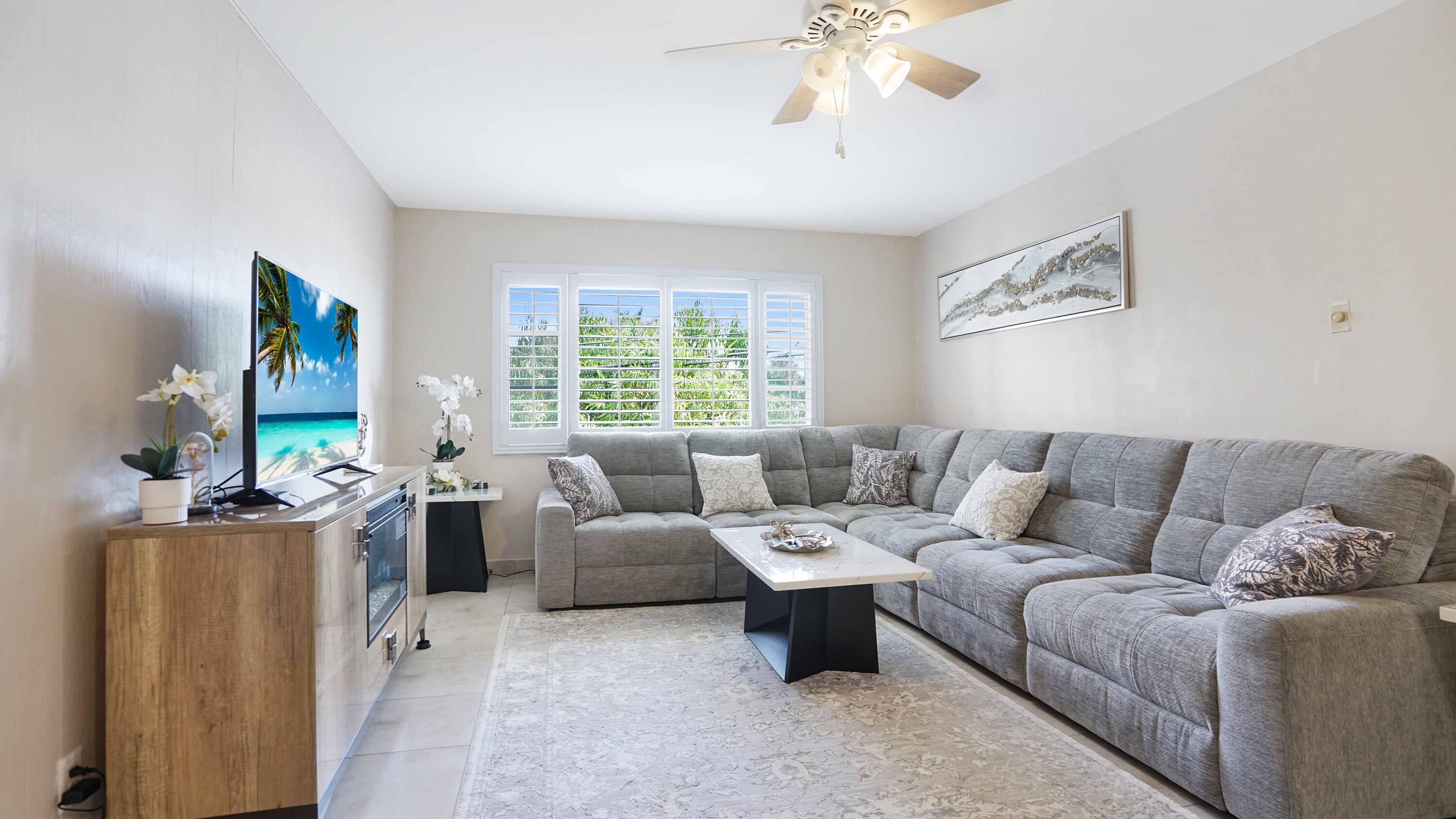 400 South Cypress Road, Unit 428 Pompano Beach, FL 33060 - Photo 2 of 23 DSC09606