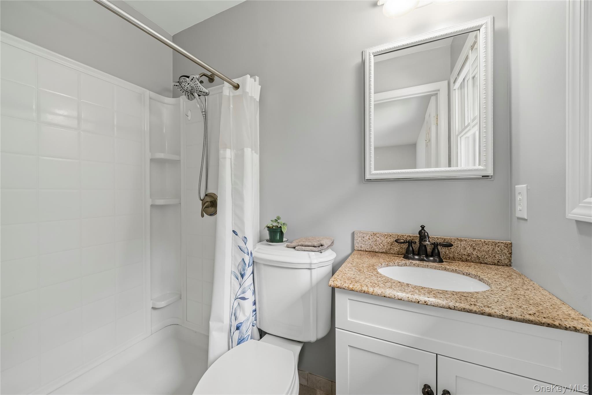22 Old Ridge Road Warwick, NY 10990 - Photo 17 of 44 primary bathroom