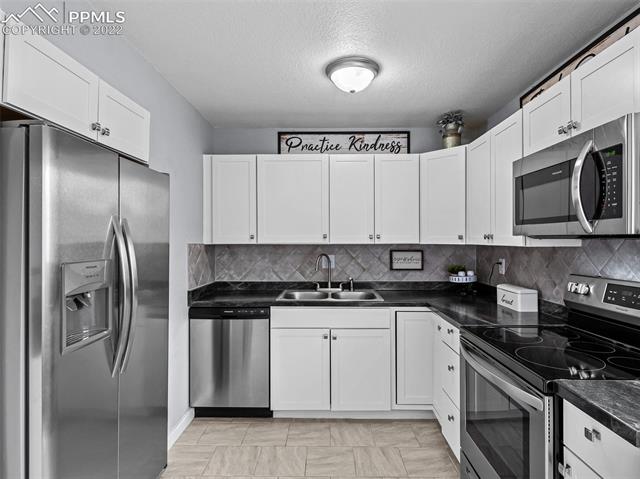 1703 Harrow Road Colorado Springs, CO 80906 - Photo 13 of 33 Gallery Image 13