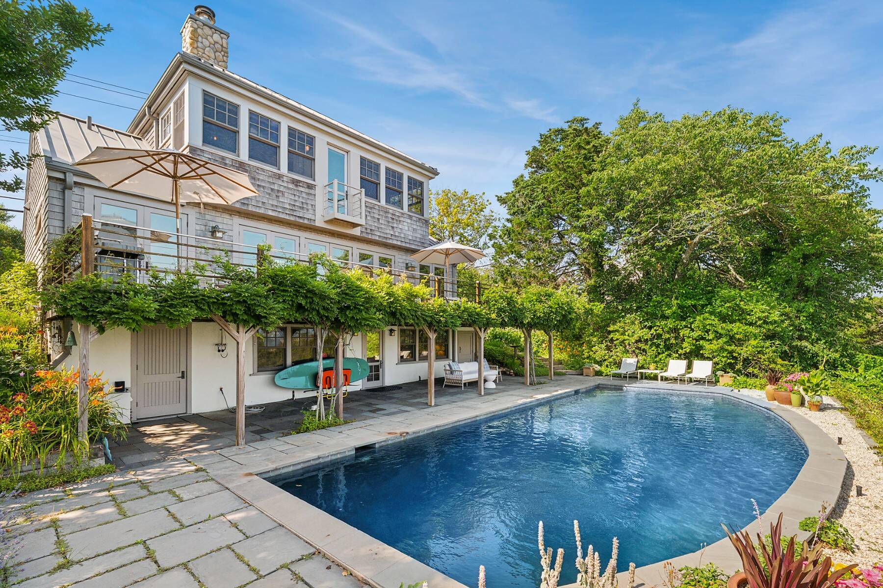 237 Bluff Road Amagansett, NY 11930 - Photo 3 of 19 Gallery Image 3