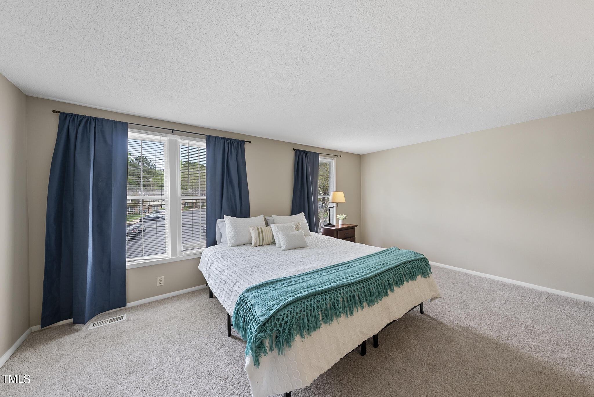 7703 Kelley Court Raleigh, NC 27615 - Photo 11 of 21 DSC09882