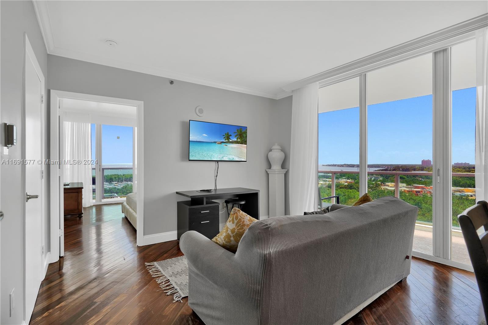 2889 McFarlane Road, Unit 916 Miami, FL 33133 - Photo 13 of 38 Gallery Image 13