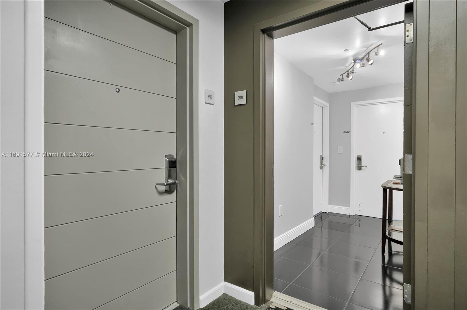 2889 McFarlane Road, Unit 916 Miami, FL 33133 - Photo 21 of 38 Gallery Image 21