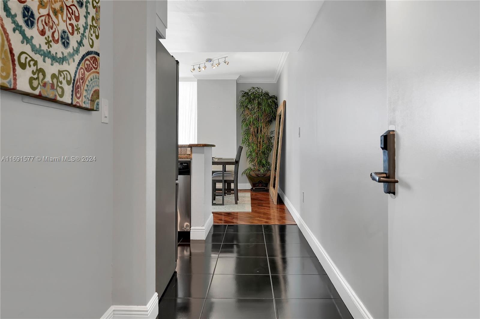 2889 McFarlane Road, Unit 916 Miami, FL 33133 - Photo 22 of 38 Gallery Image 22