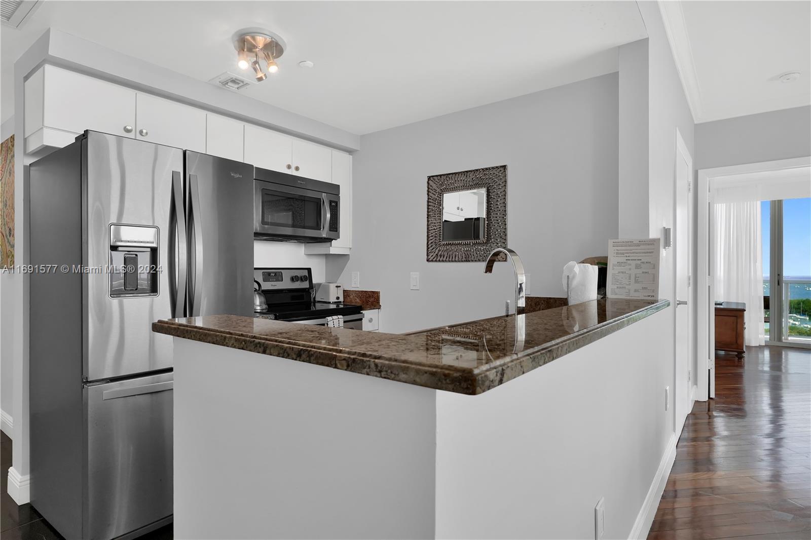 2889 McFarlane Road, Unit 916 Miami, FL 33133 - Photo 29 of 38 Gallery Image 29