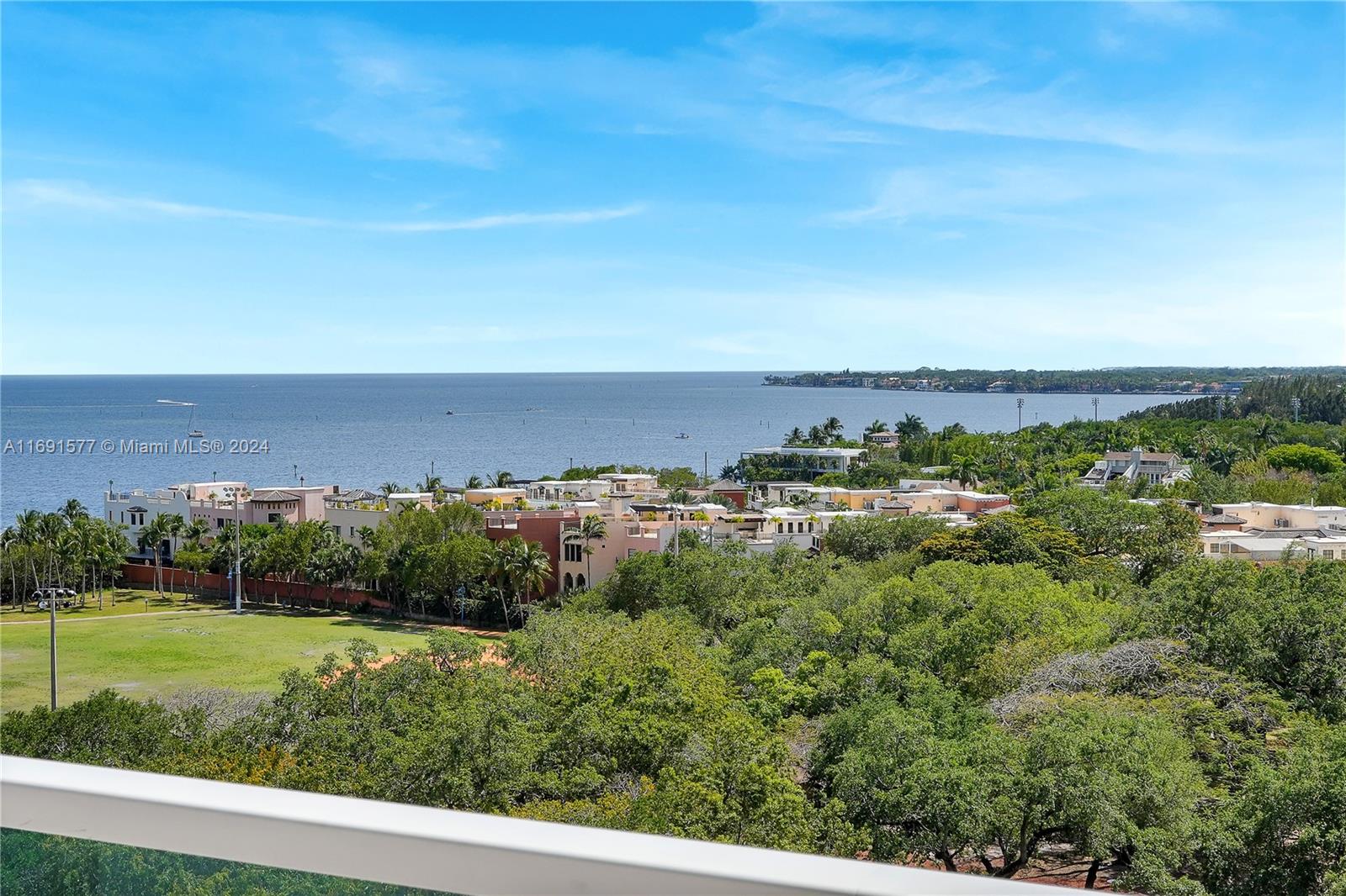 2889 McFarlane Road, Unit 916 Miami, FL 33133 - Photo 5 of 38 Gallery Image 5