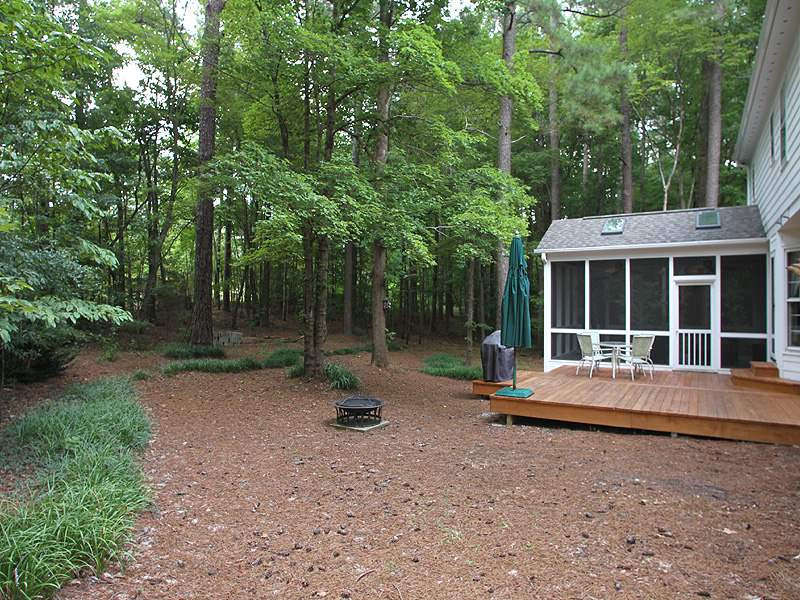 10608 Chinkapin Place Raleigh, NC 27613 - Photo 15 of 20 Exterior Back