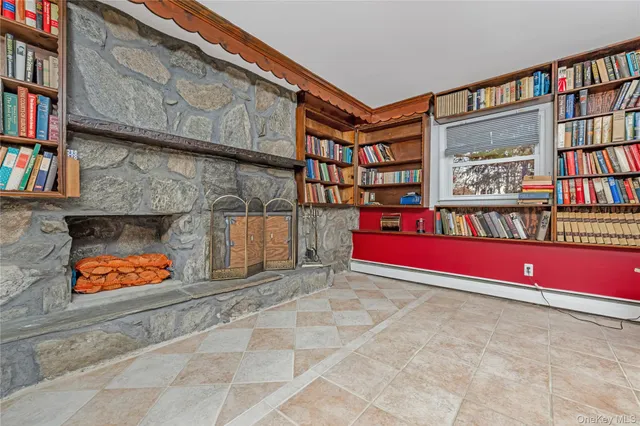 a book shelf with a book shelf