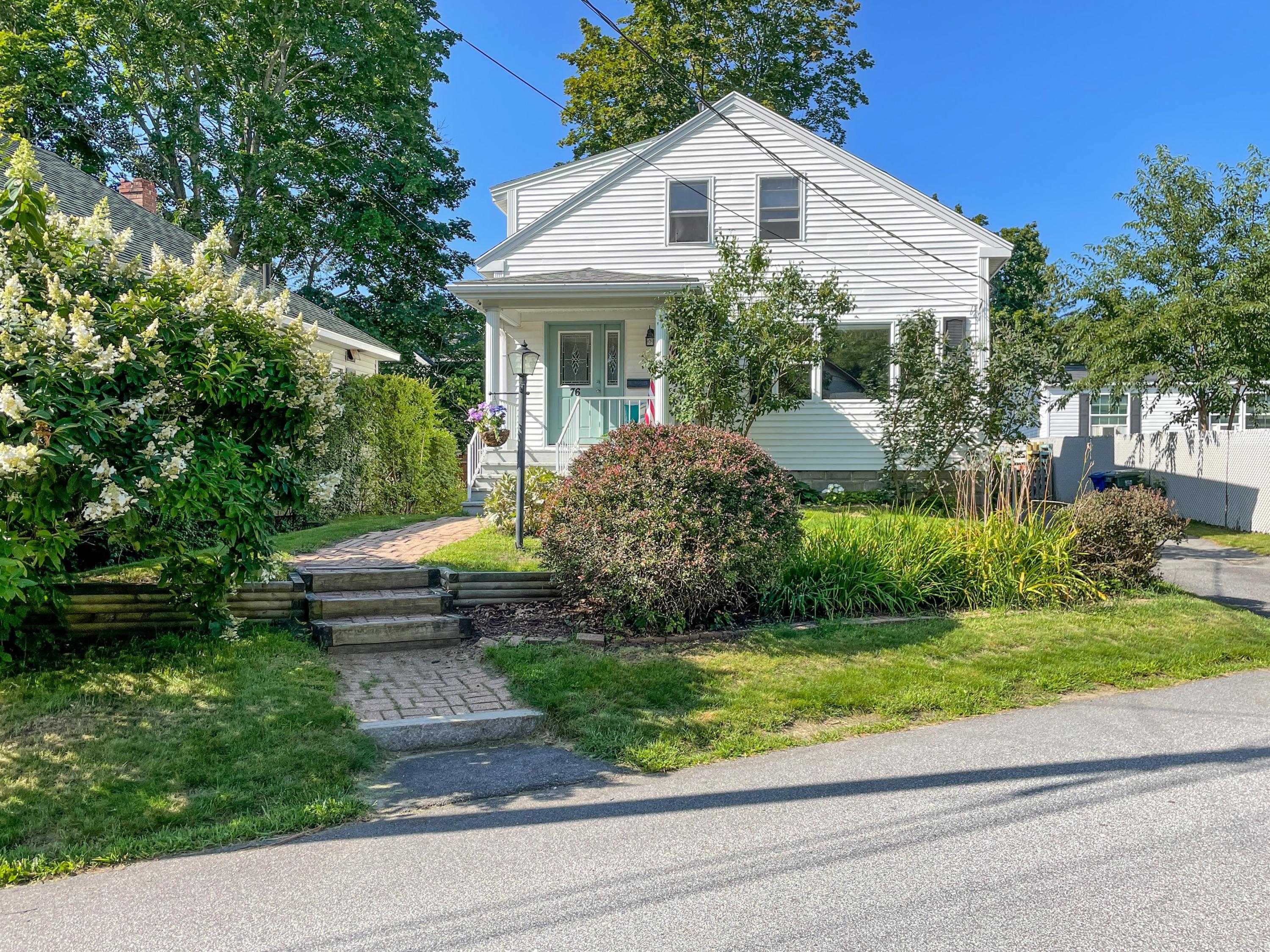 76 Keswick Road South Portland, ME 04106 - Photo 1 of 83 76 Keswick Rd South Portland -1
