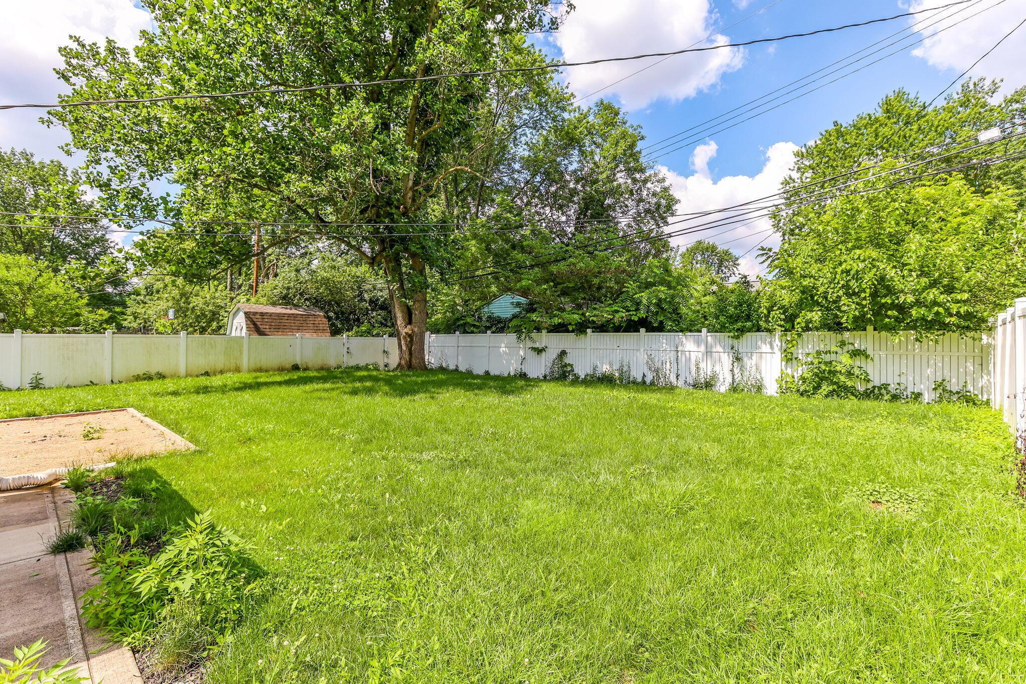 985 Bucknell Road Columbus, OH 43213 - Photo 31 of 34 42-web-or-mls-G02A0706