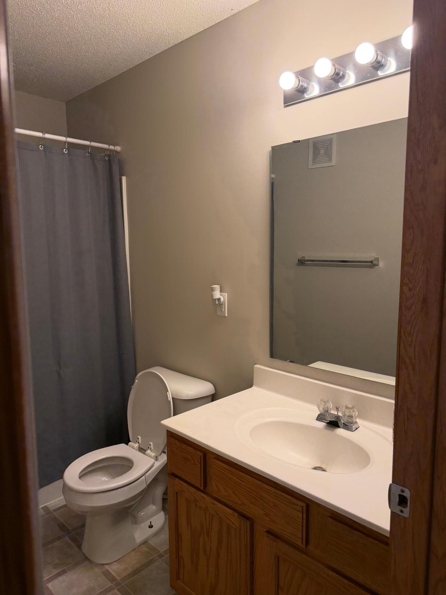15608 Prospect Road Eden Prairie, MN 55347 - Photo 18 of 47