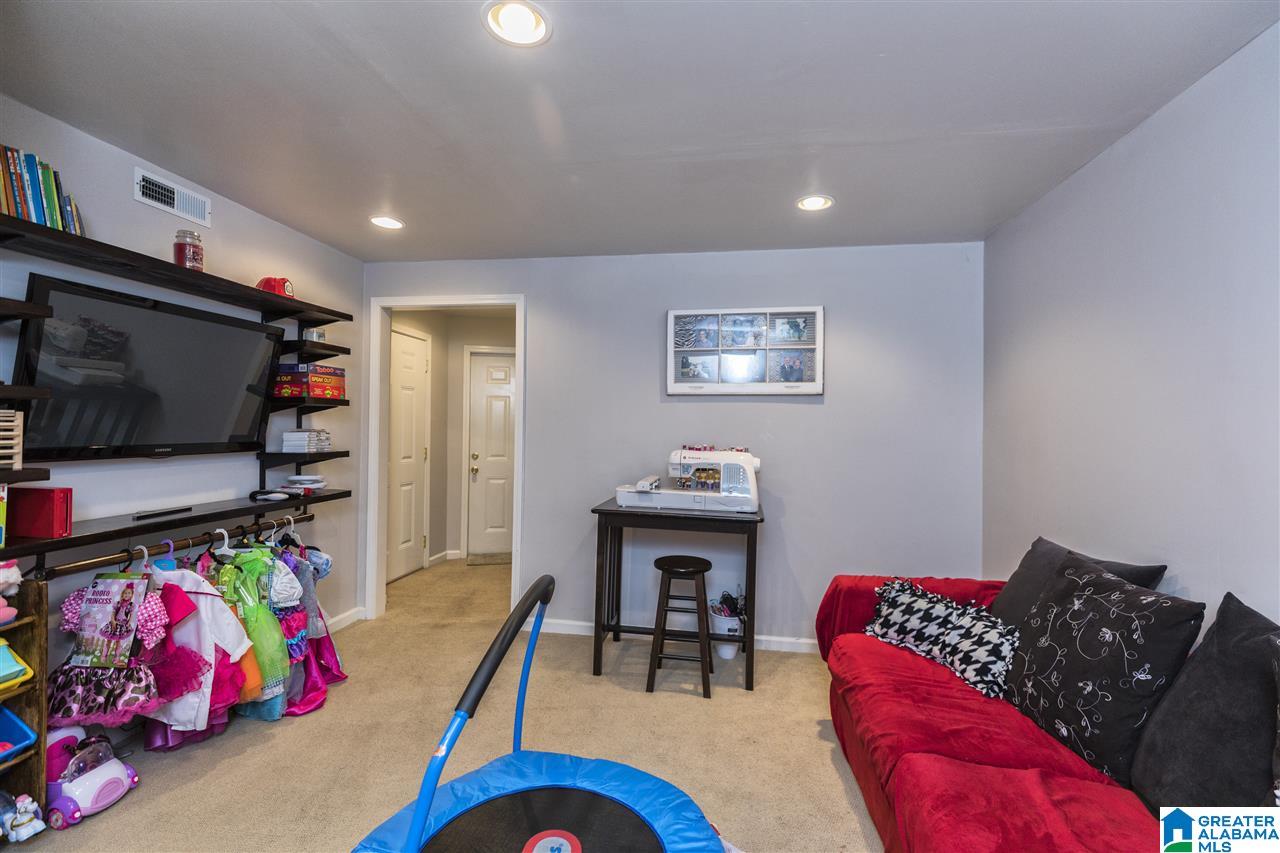 1813 Cross Circle Birmingham, AL 35244 - Photo 24 of 28