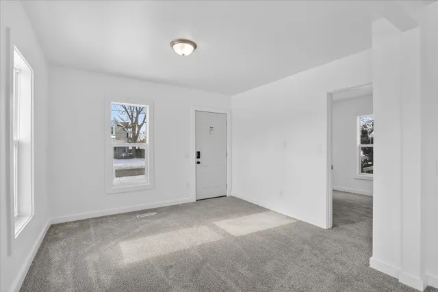 $210,000 | 1019 Hackett Street, Beloit, WI 53511