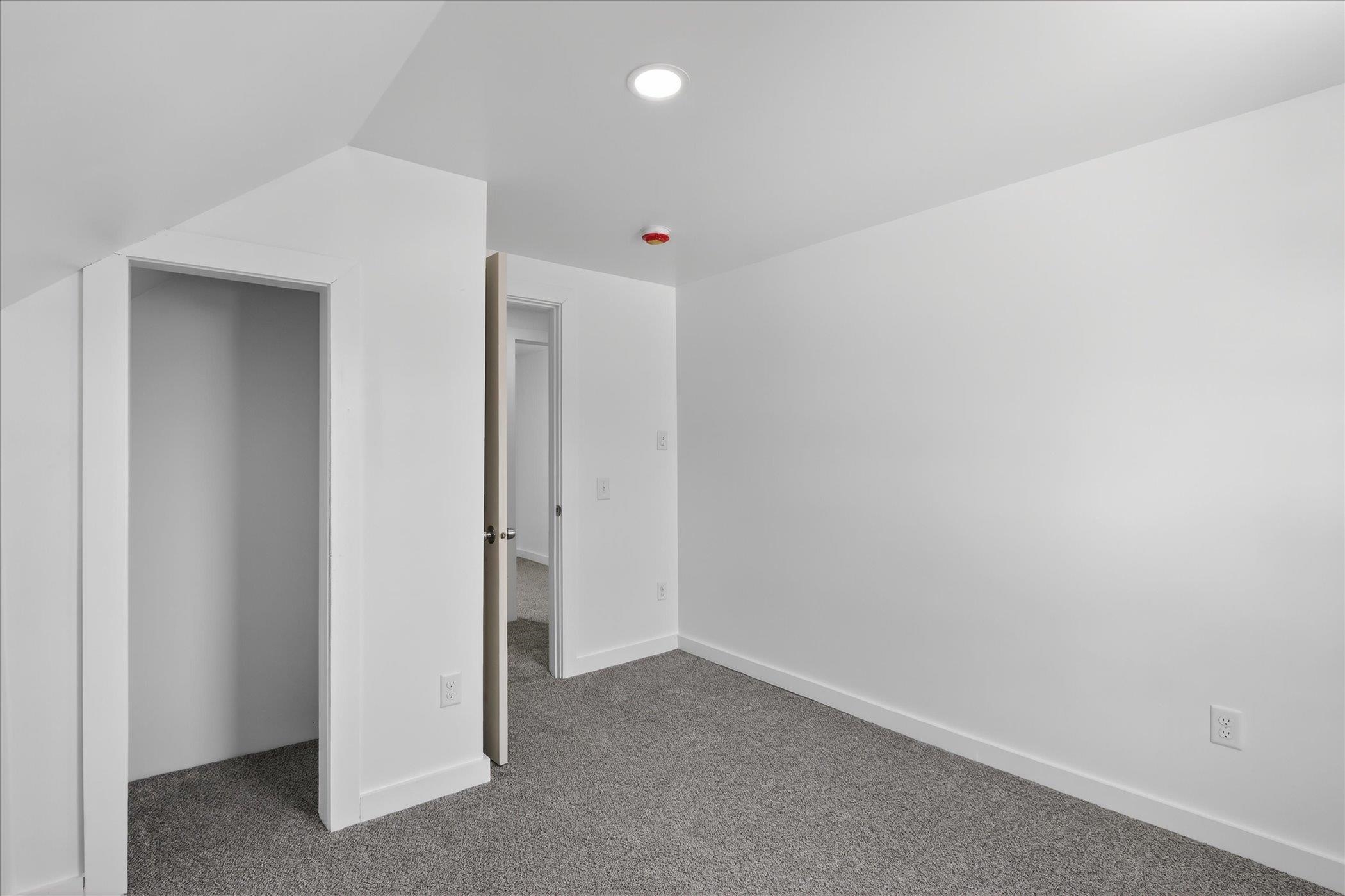 1019 Hackett Street Beloit, WI 53511 - Photo 26 of 59