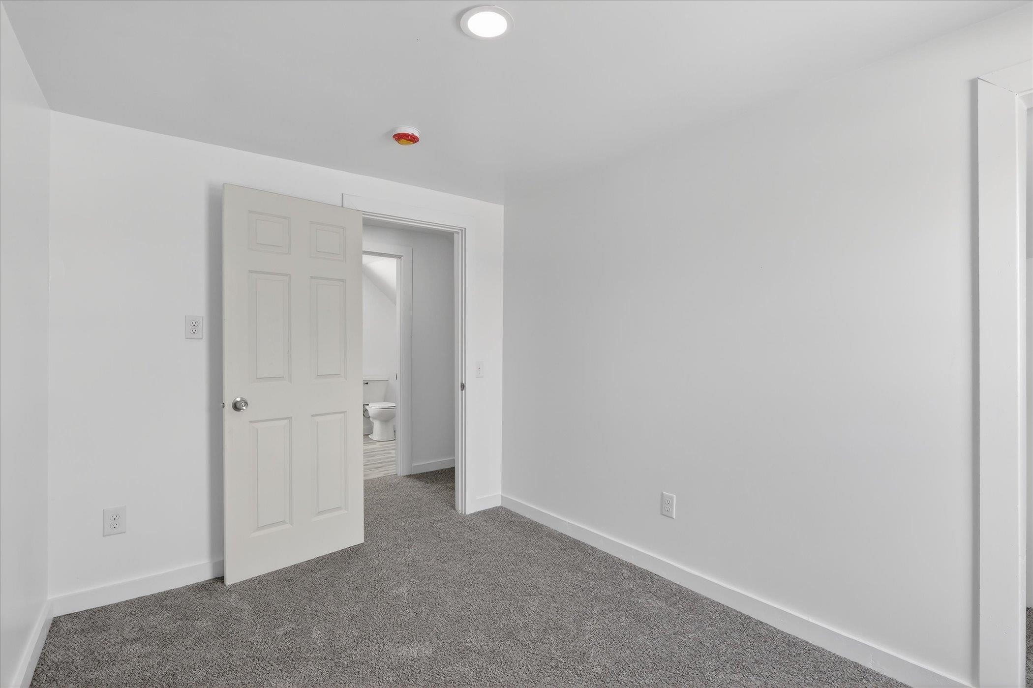 1019 Hackett Street Beloit, WI 53511 - Photo 31 of 59