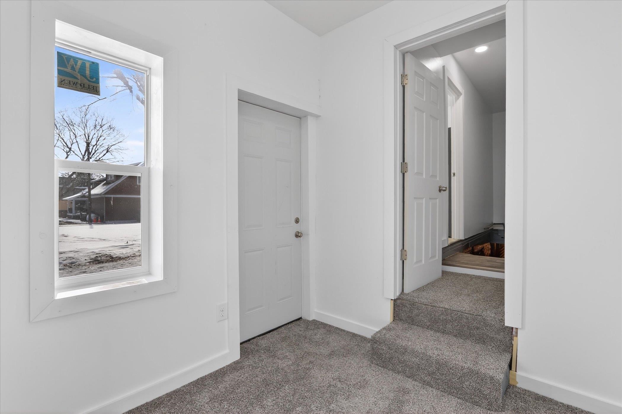 1019 Hackett Street Beloit, WI 53511 - Photo 36 of 59