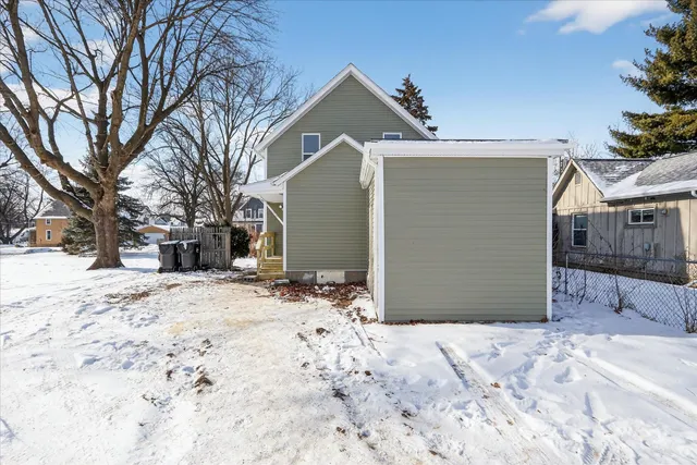 $210,000 | 1019 Hackett Street, Beloit, WI 53511