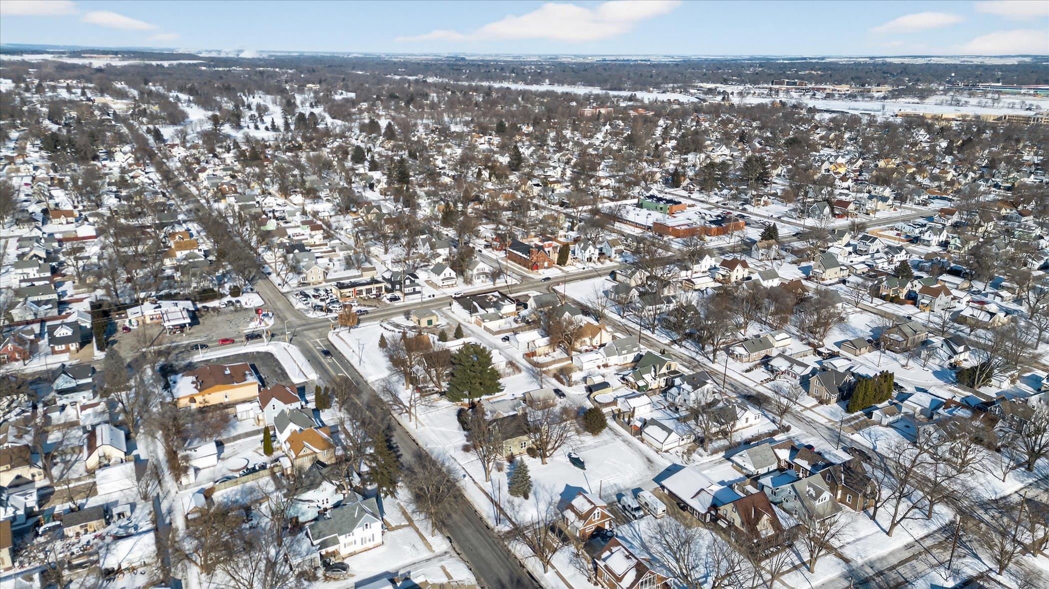 1019 Hackett Street Beloit, WI 53511 - Photo 46 of 59