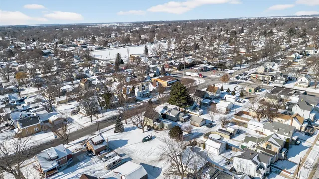 $210,000 | 1019 Hackett Street, Beloit, WI 53511