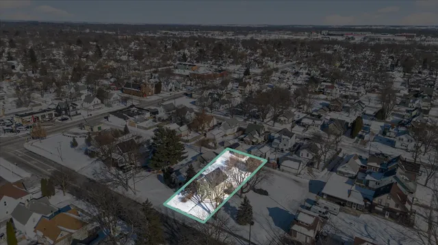 $210,000 | 1019 Hackett Street, Beloit, WI 53511