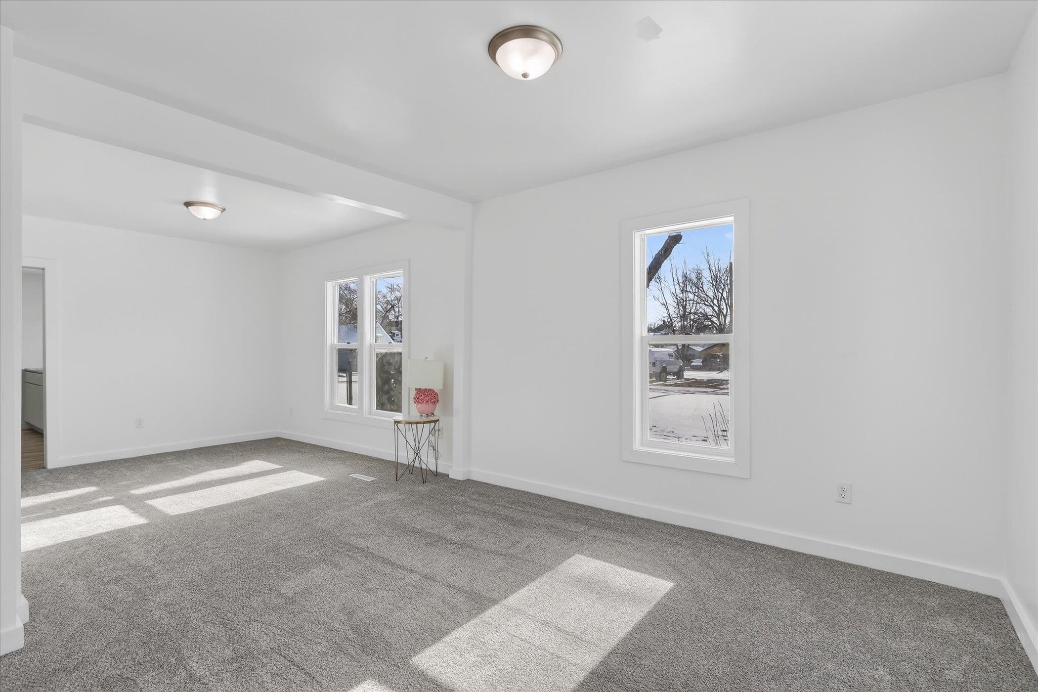 1019 Hackett Street Beloit, WI 53511 - Photo 8 of 59