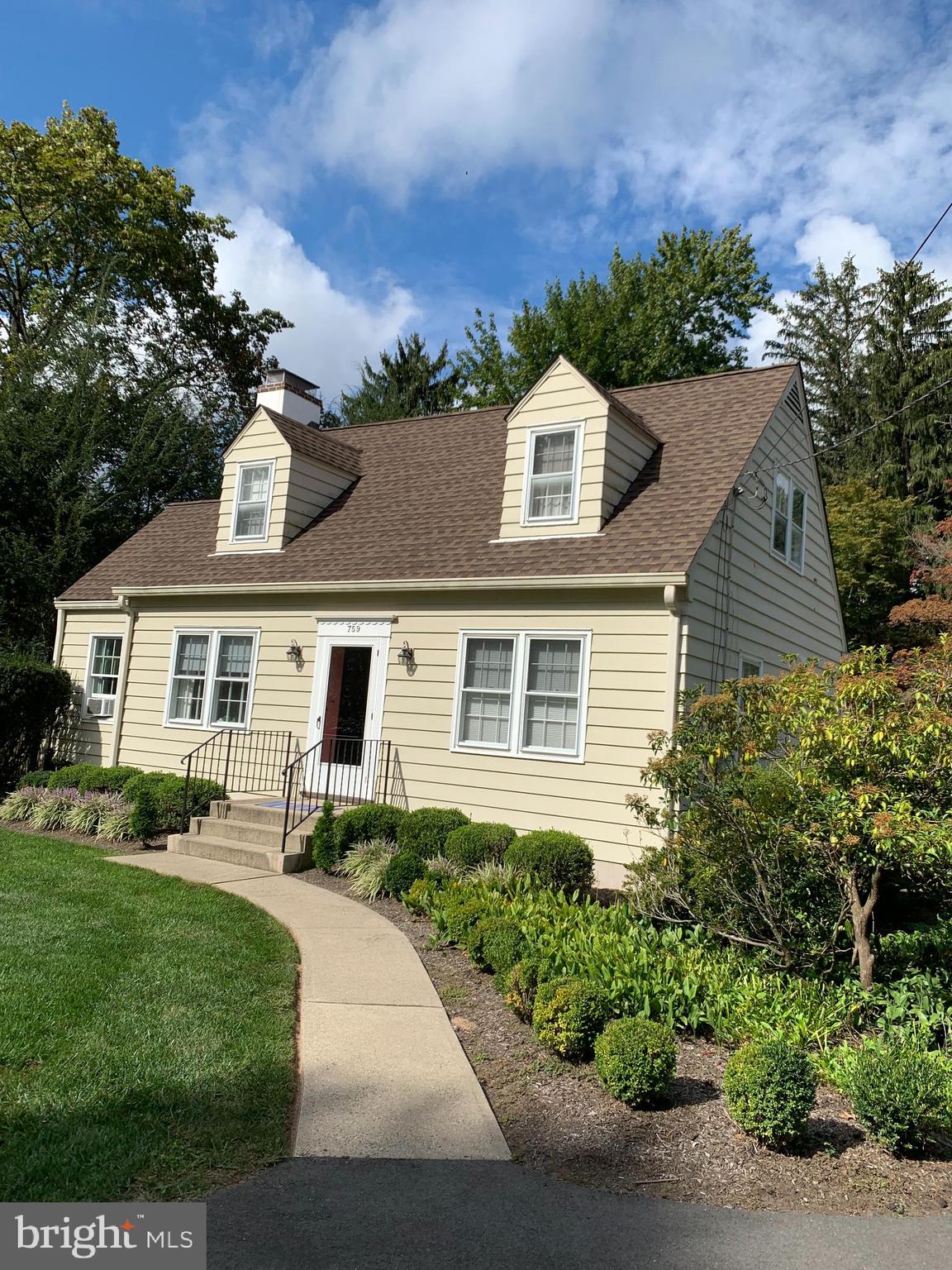 759 River Road Trenton, NJ 08628 - Photo 1 of 26 Exterior Front