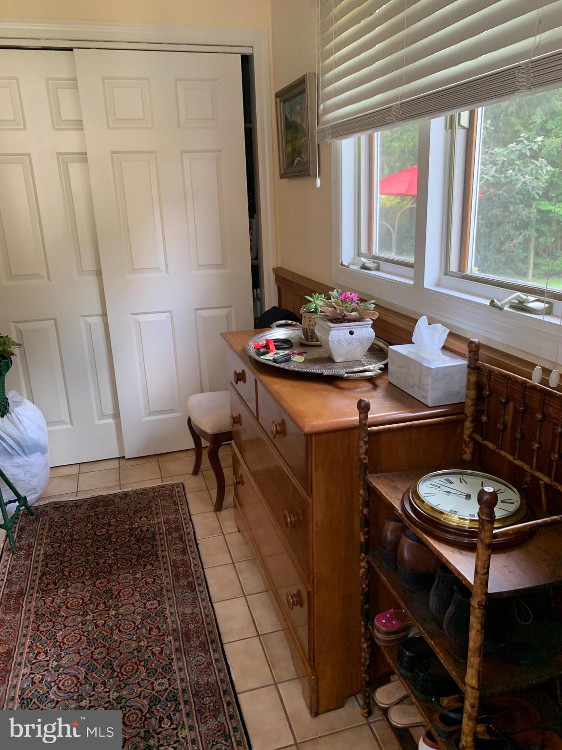 759 River Road Trenton, NJ 08628 - Photo 11 of 26 Mud Room to Back yard