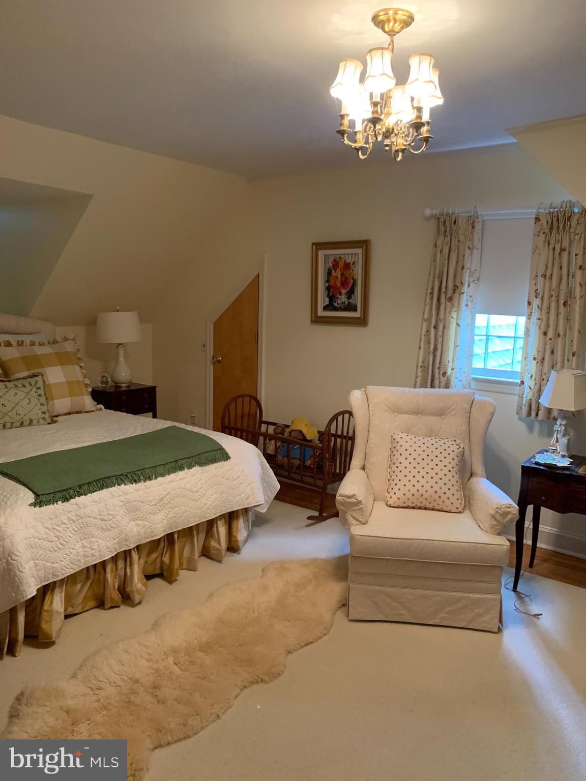 759 River Road Trenton, NJ 08628 - Photo 13 of 26 Furnished Main Bedroom