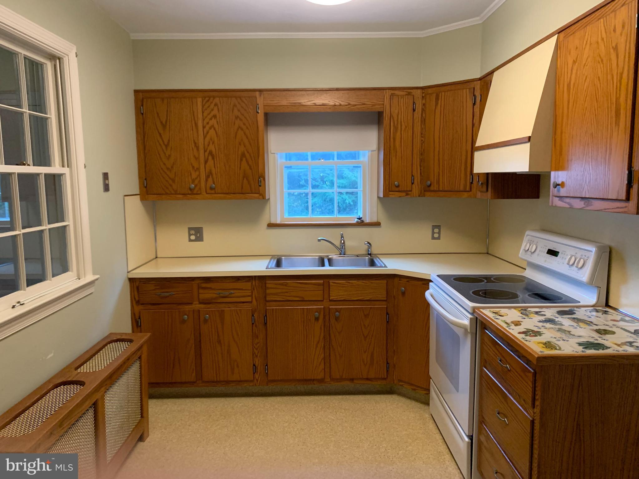 759 River Road Trenton, NJ 08628 - Photo 9 of 26 Kitchen