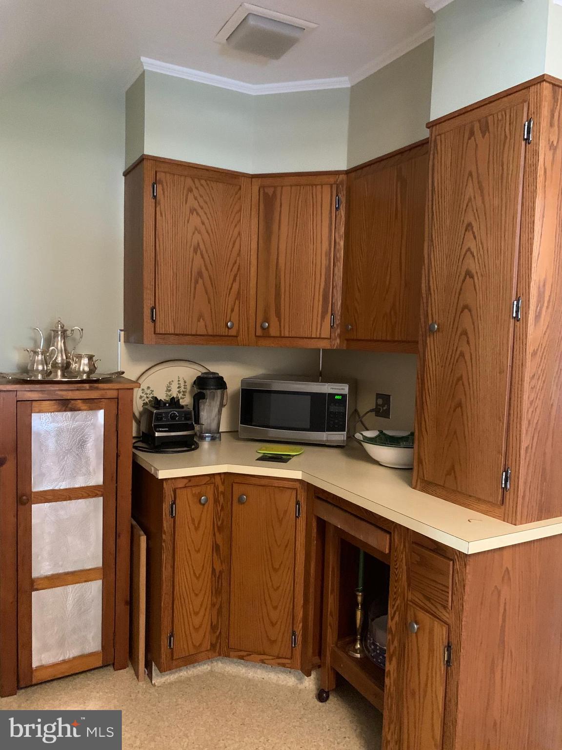 759 River Road Trenton, NJ 08628 - Photo 10 of 26 part of Kitchen